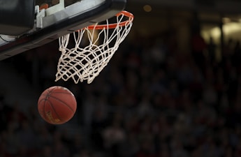 2026年NBA常规赛金州勇士对阵洛杉矶湖人高清直播画面 - 美国职业篮球联赛